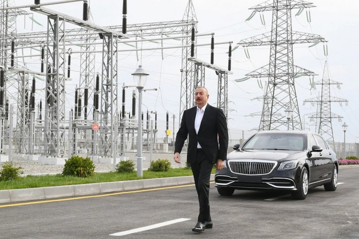 Dövlət başçısı Kəlbəcərdə “Çıraq-1” su elektrik stansiyasında oldu