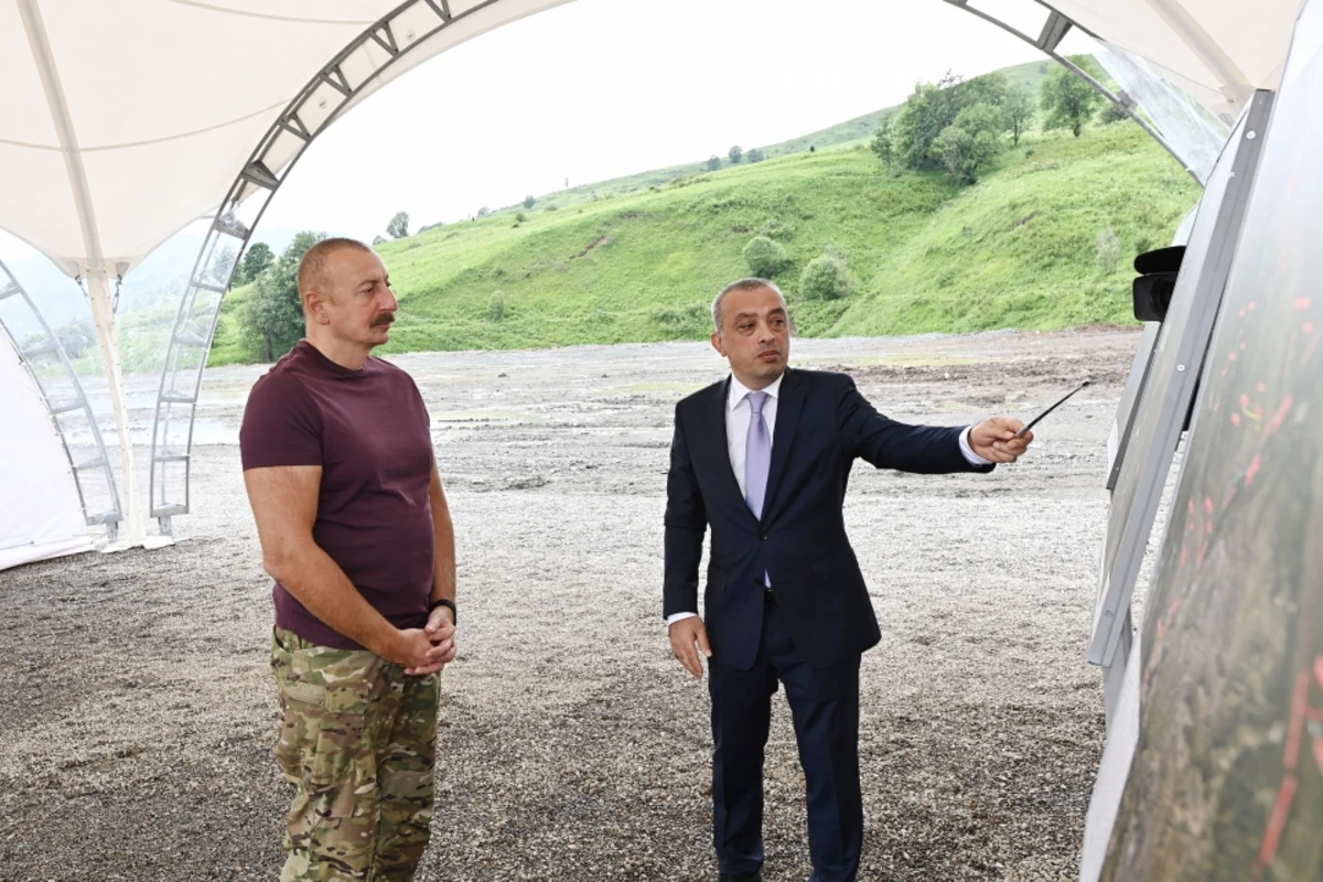 Ильхам Алиев ознакомился с проектом водохранилища Хакаричай в Лачинском районе