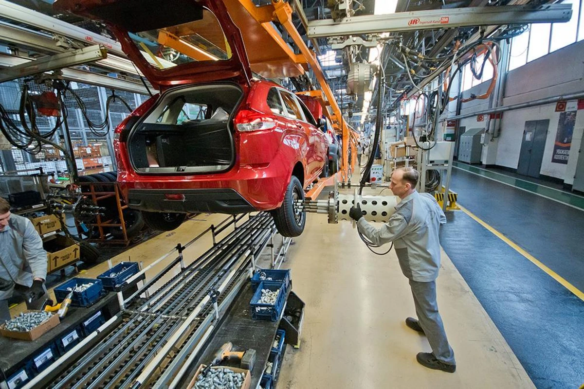 “AvtoVAZ”ın işçiləri avtomobil əvəzinə silah yığacaqlar