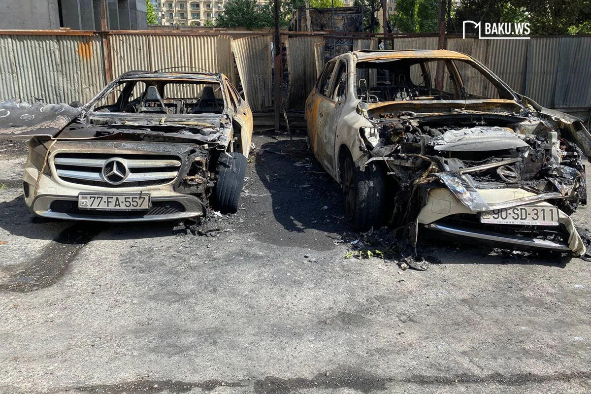 Bakıda yanıb kül olan lüks avtomobillərin GÖRÜNTÜSÜ - FOTO/VİDEO Bakıda yanıb kül olan lüks avtomobillərin GÖRÜNTÜSÜ - FOTO/VİDEO
