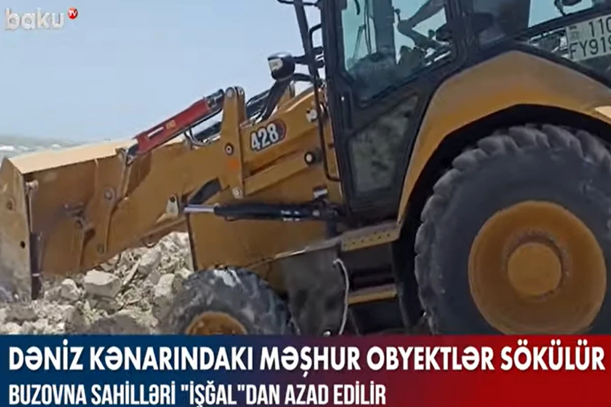 Məşhur “Şerloks” restoranı söküldü - VİDEO Məşhur “Şerloks” restoranı söküldü - VİDEO