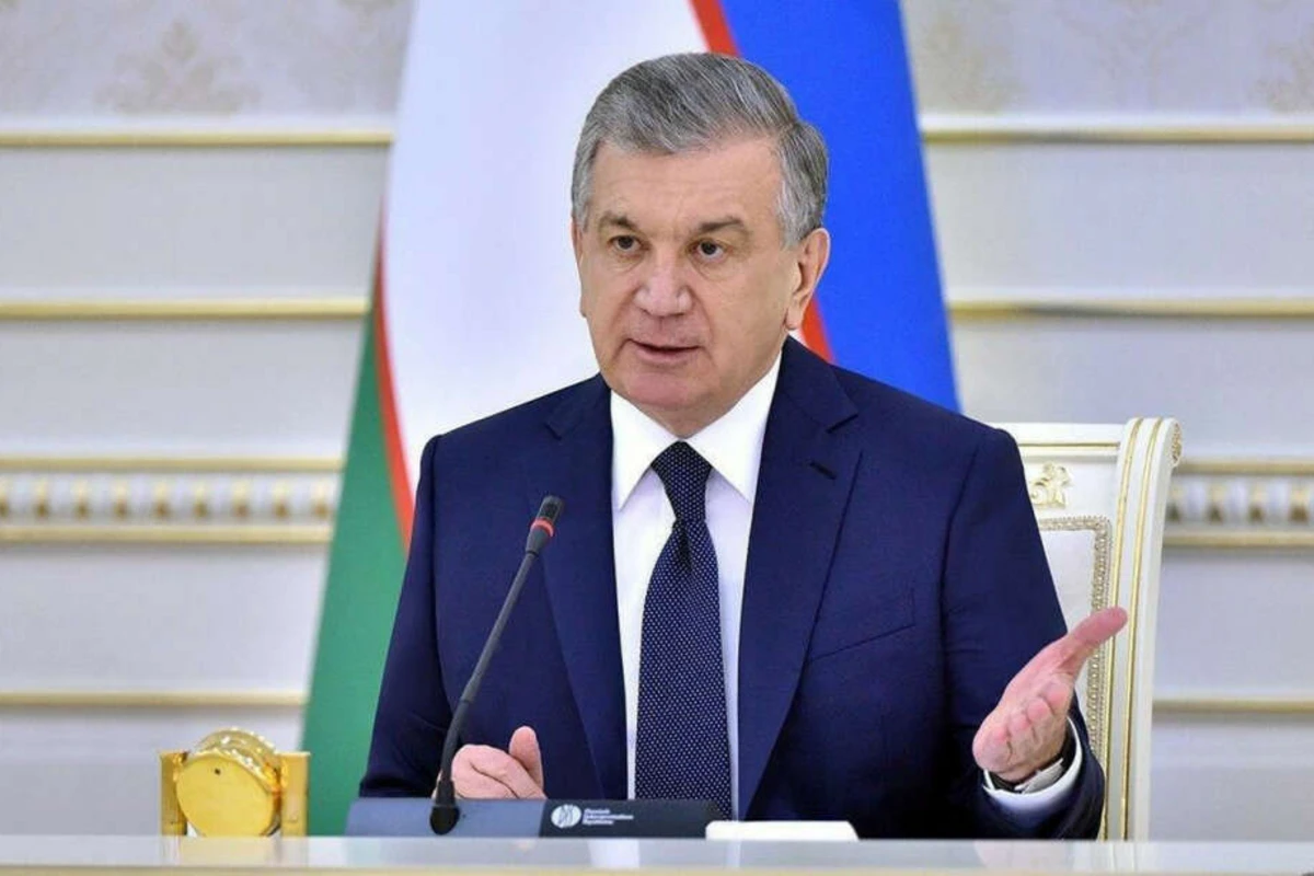 Президент Узбекистана вновь вылетел в Нукус, где накануне произошли беспорядки
