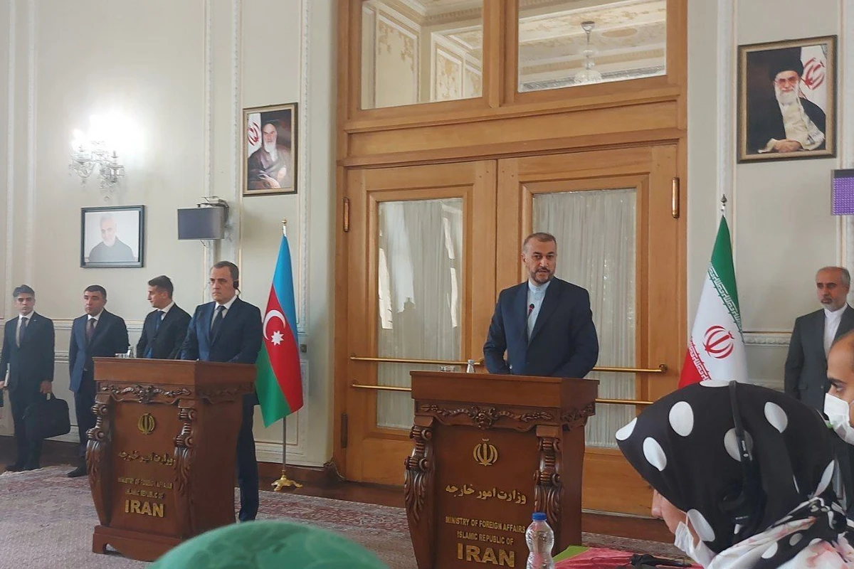 İran və Azərbaycan qarşılıqlı münasibətlərin möhkəmləndirilməsinin vacibliyini qeyd edirlər - XİN İran və Azərbaycan qarşılıqlı münasibətlərin möhkəmləndirilməsinin vacibliyini qeyd edirlər - XİN