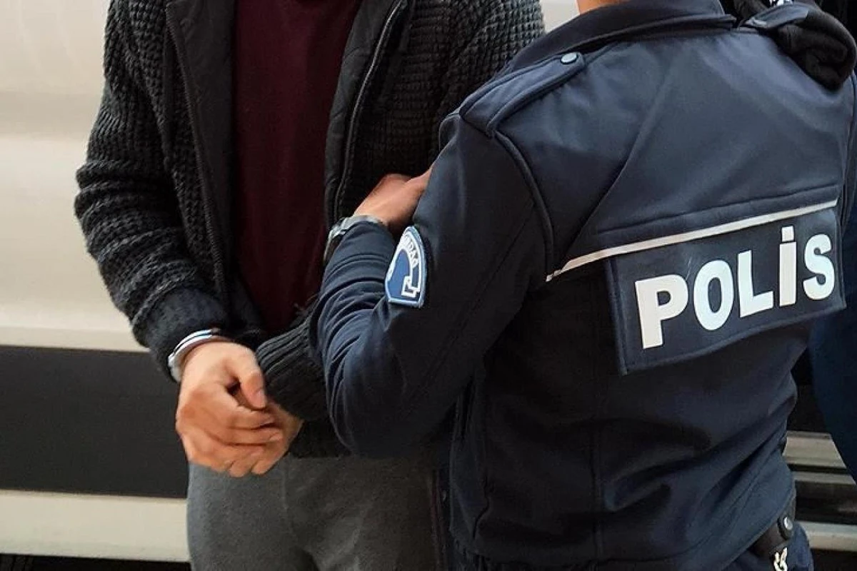 Türkiyədə bələdiyyə başqanı rüşvət iddiası ilə həsb olundu - FOTO