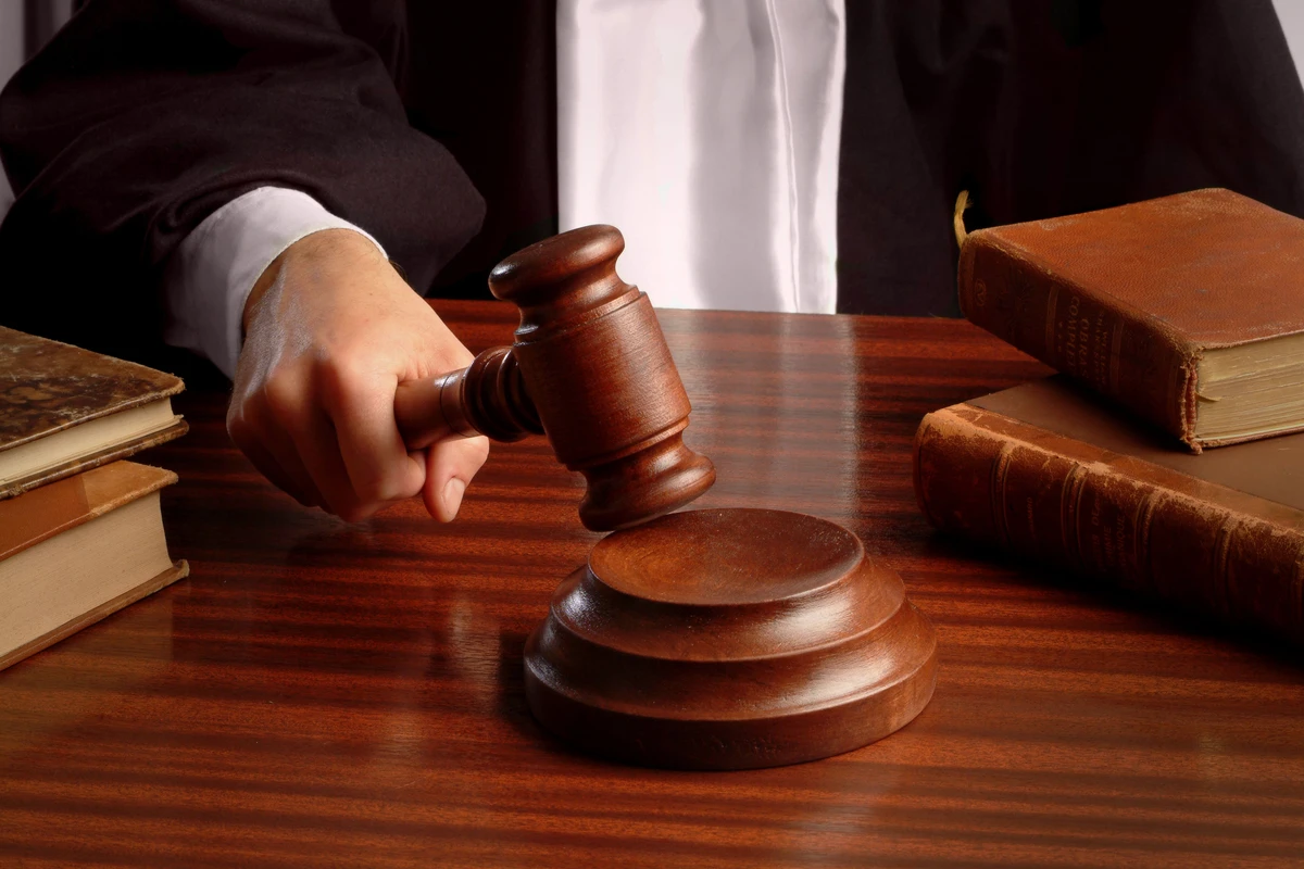 Bakıda beş nəfərin ölümünə səbəb olan 19 yaşlı sürücünün məhkəməsi başlayır Bakıda beş nəfərin ölümünə səbəb olan 19 yaşlı sürücünün məhkəməsi başlayır