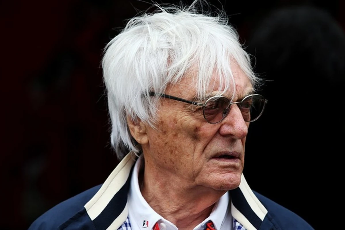 F1-in keçmiş rəhbəri Ekklstoun saxtakarlıqda ittiham olunur