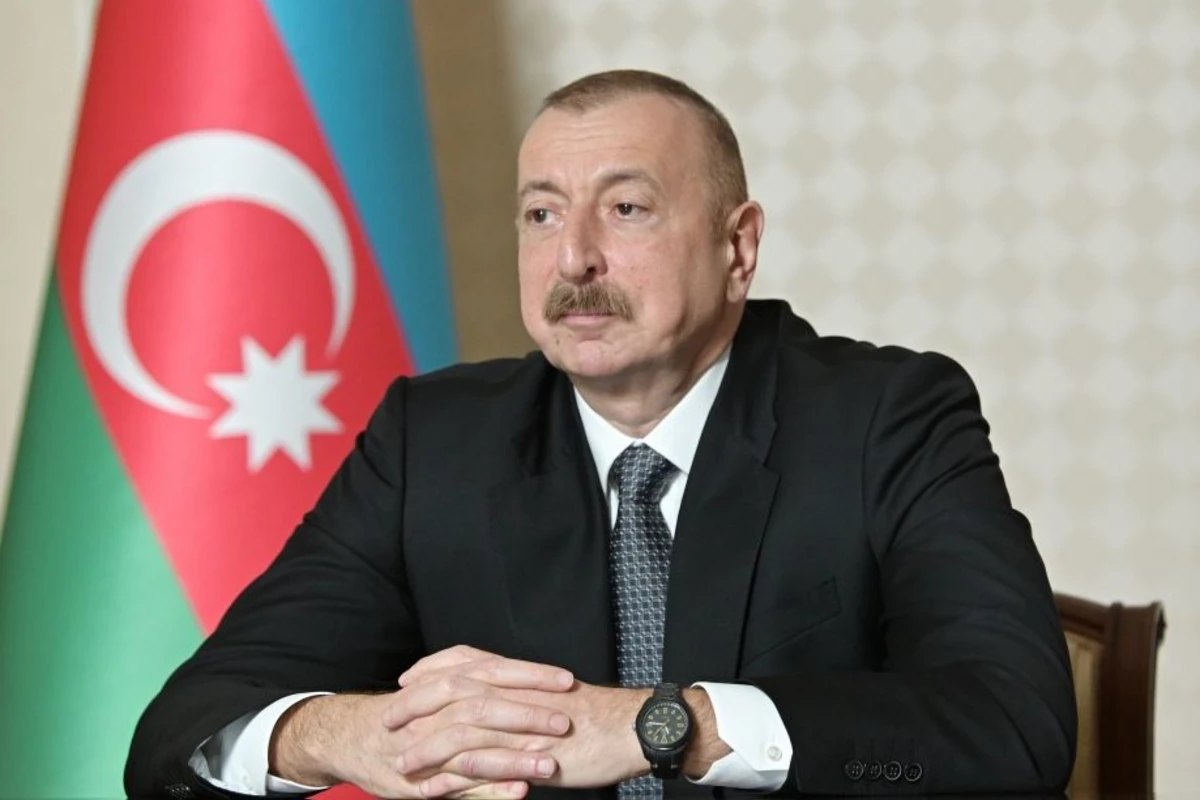 Prezident: Kölgə iqtisadiyyatı ilə mübarizədə yaxşı nəticələr əldə olunsa da, yenə narahat edən məsələlər var