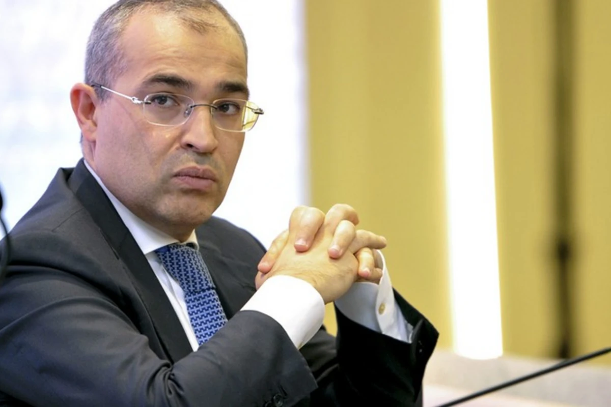 Mikayıl Cabbarov: Ölkə iqtisadiyyatında yüksək iqtisadi artım templəri müşahidə olunub