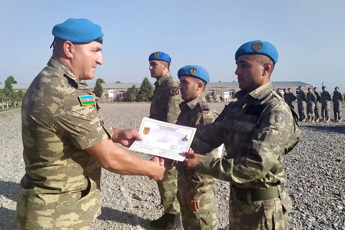 Komando hazırlığı kursunun növbəti buraxılış mərasimi keçirilib