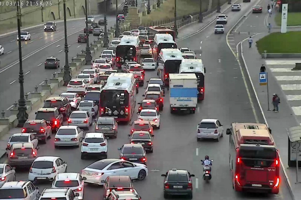 BNA açıqladı: 51 avtobus gecikir - SİYAHI
