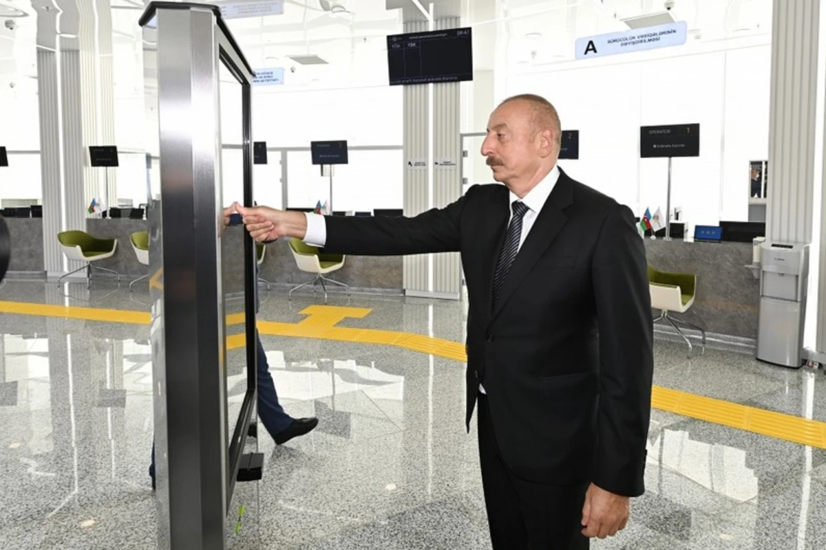 İlham Əliyev Sumqayıtda regional “ASAN xidmət” mərkəzinin açılışında iştirak etdi