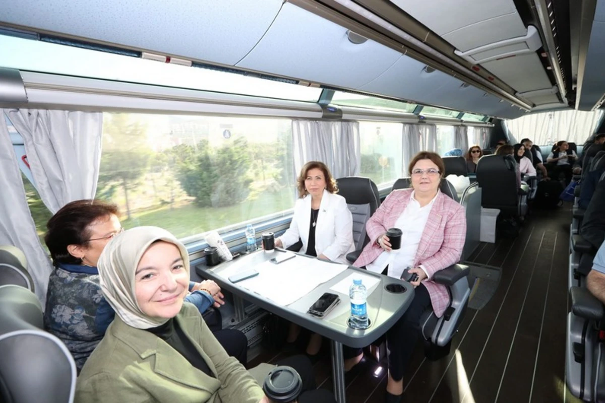 Türkiyənin ailə və sosial xidmətlər naziri Şuşaya gedib