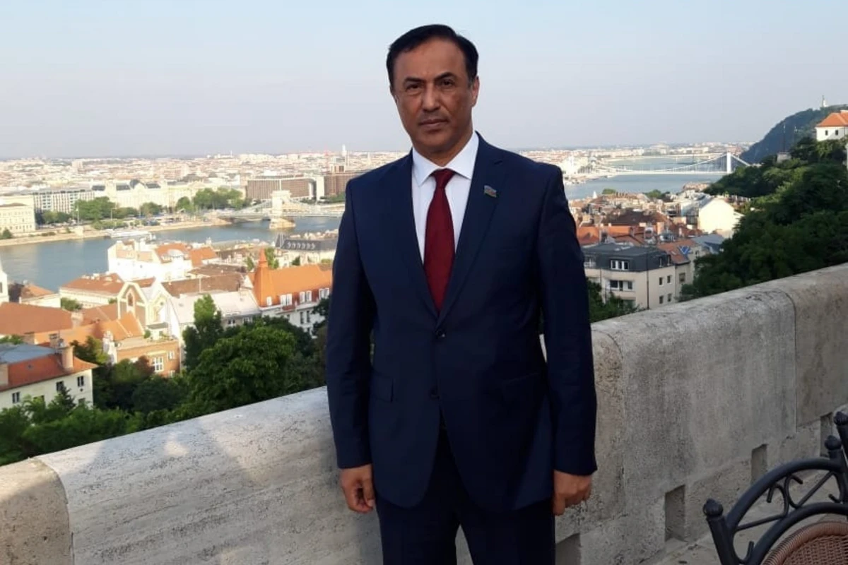 Tələbəsi ilə eşq yaşadığı deyilən Elman Nəsirov məhkəmədə uduzur? – Vəkildən şok AÇIQLAMA