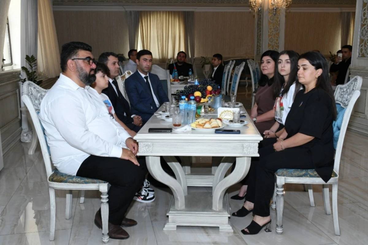 Abşeronda XTQ gizirinin doğum günü qeyd edilib - FOTO Abşeronda XTQ gizirinin doğum günü qeyd edilib - FOTO