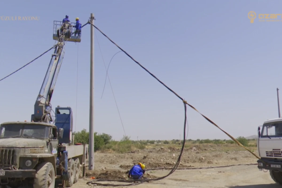 Füzulidə yeni çəkilən xətt vasitəsilə hərbi hissə elektrik enerjisi ilə təmin edilib - VİDEO