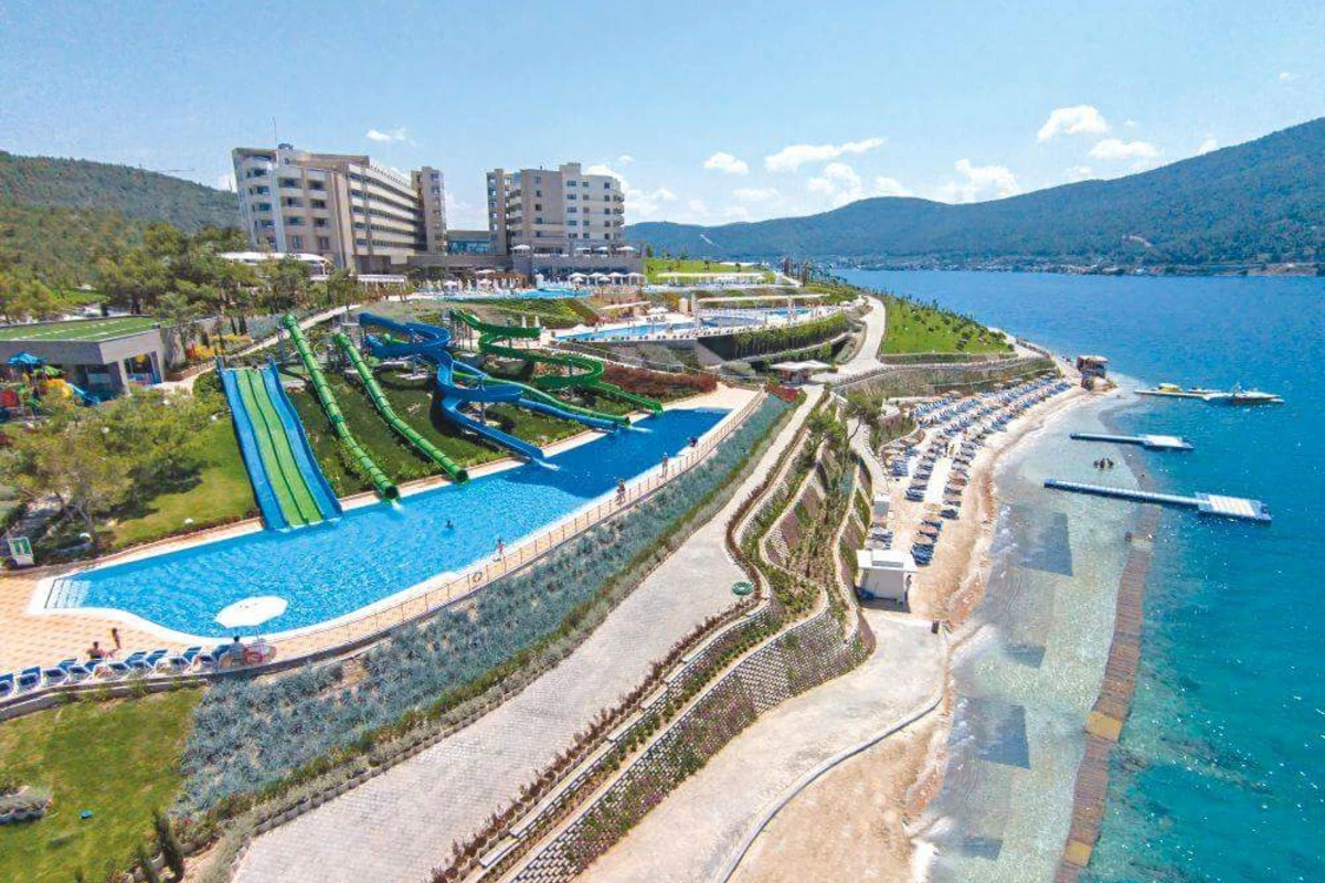 Tanınmış müğənni həyat yoldaşı ilə istirahətinə 764 min xərcləyəcək - FOTO