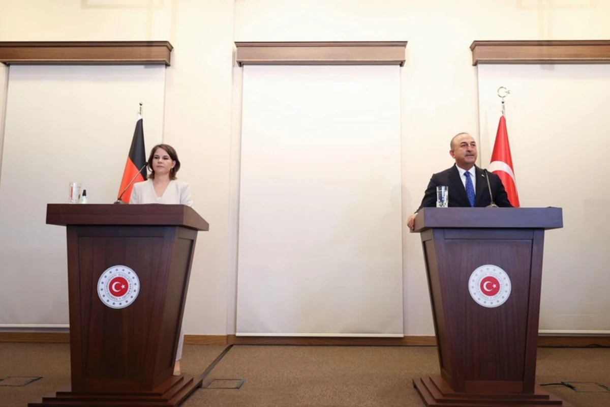 Çavuşoğlu: Müsəlmanlara və məscidlərə qarşı hücumlarda çox ciddi artım var