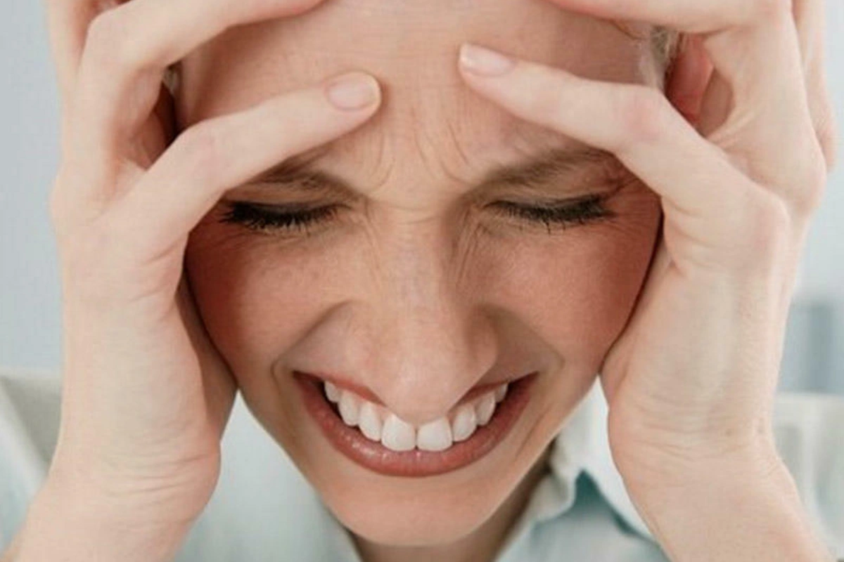 Depressiya beynin sürətlə yaşlanmasına səbəb olur Depressiya beynin sürətlə yaşlanmasına səbəb olur