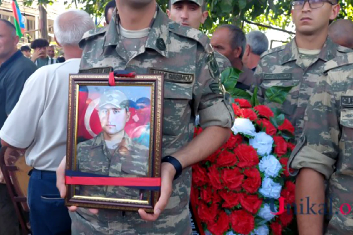 Azərbaycan Ordusunun şəhid olan əsgəri dəfn olunub - YENİLƏNİB