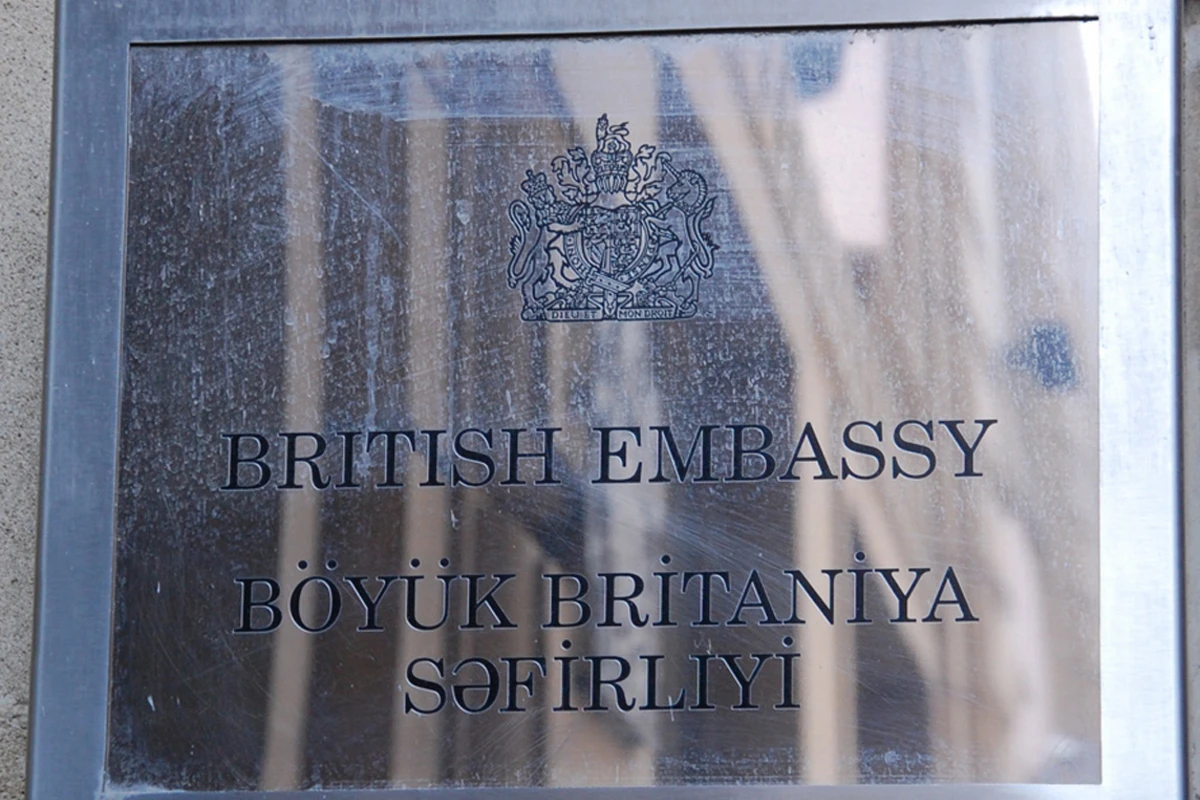Britaniyanın ölkəmizdəki səfirliyi Londondakı insidenti pisləyib