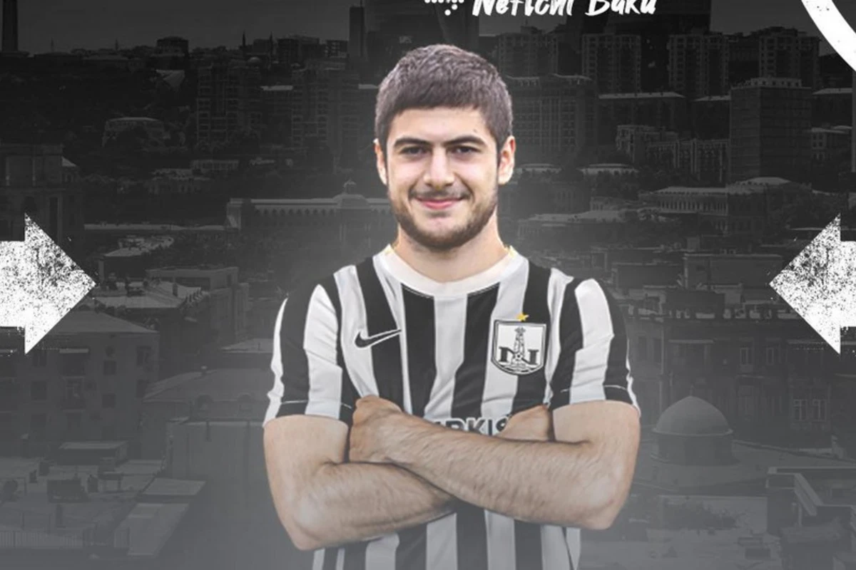 “Neftçi” futbolçu Arveladzenin oğlunu transfer etdi “Neftçi” futbolçu Arveladzenin oğlunu transfer etdi