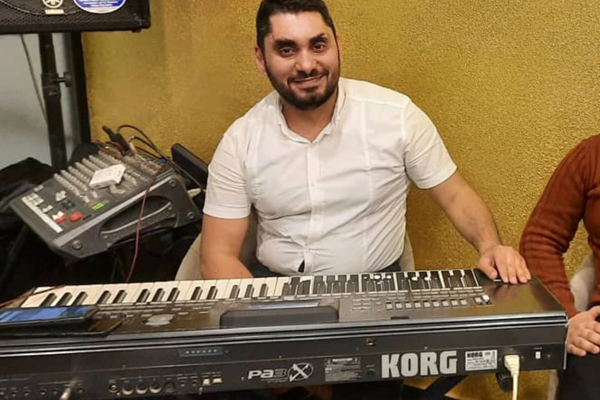 Azərbaycanlı musiqiçinin DALAĞI PARTLADI - VƏFAT ETDİ - FOTO/VİDEO Azərbaycanlı musiqiçinin DALAĞI PARTLADI - VƏFAT ETDİ - FOTO/VİDEO