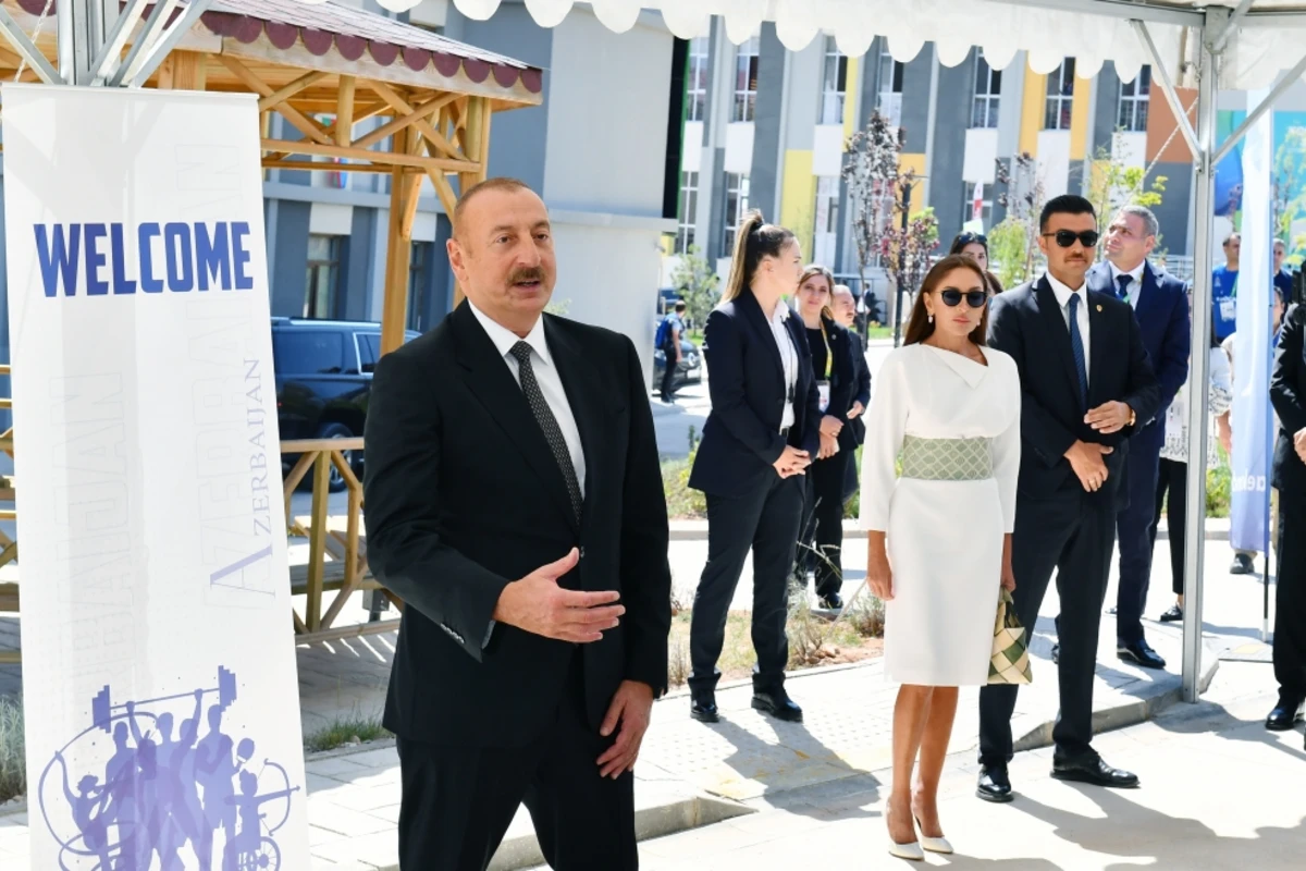 İlham Əliyev və Mehriban Əliyeva Konyada azərbaycanlı idmançılarla görüşüb - FOTO/VİDEO - YENİLƏNİB