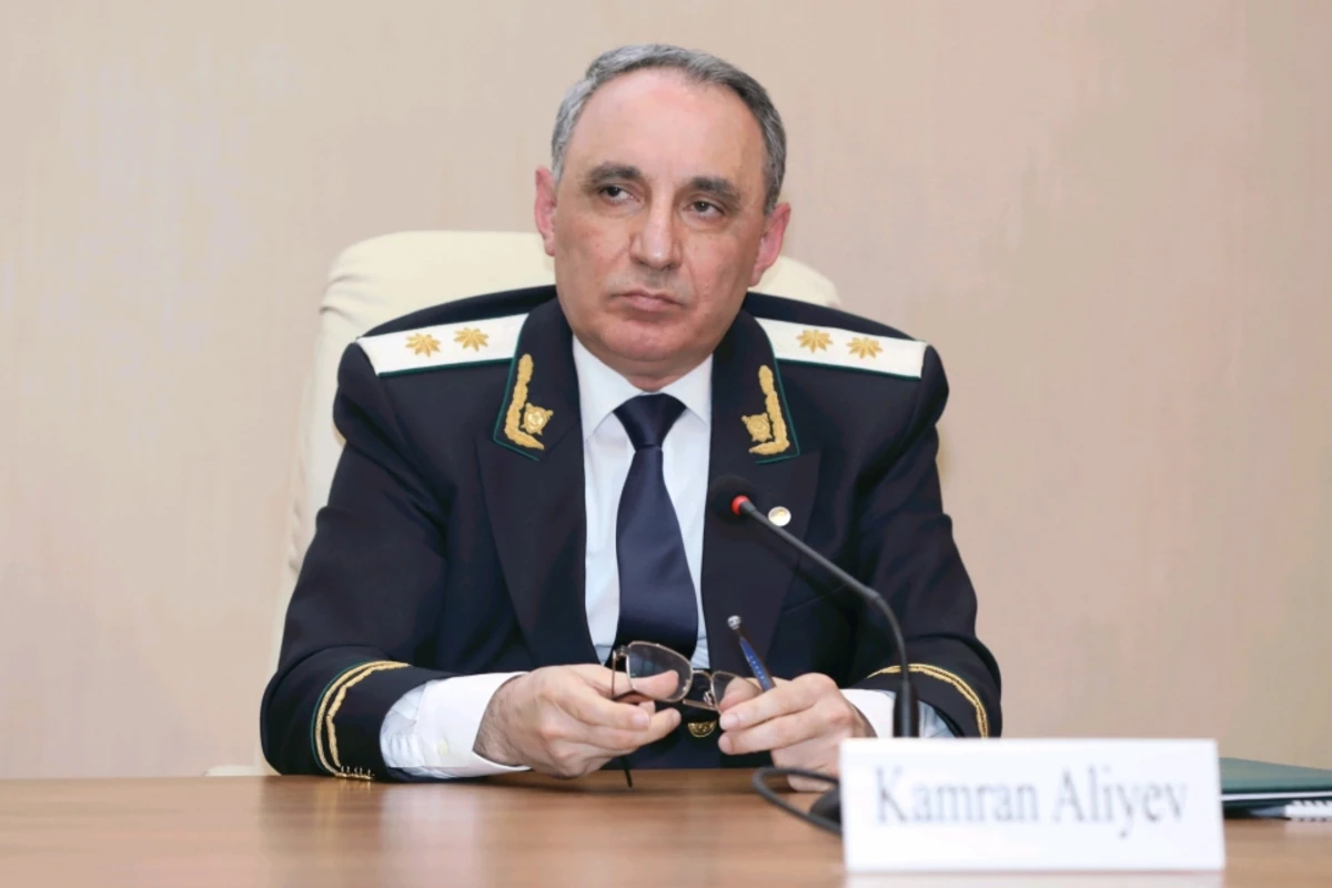 Kamran Əliyev: “Hərbi sirlə bağlı təkliflər hazırlanıb” Kamran Əliyev: “Hərbi sirlə bağlı təkliflər hazırlanıb”