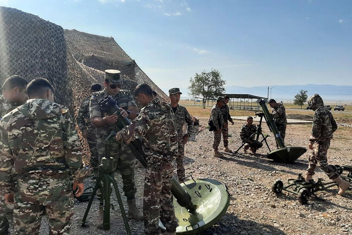 Проведен осмотр вооружения и военной техники в конкурсе Мастера артиллерийского огня - ФОТО