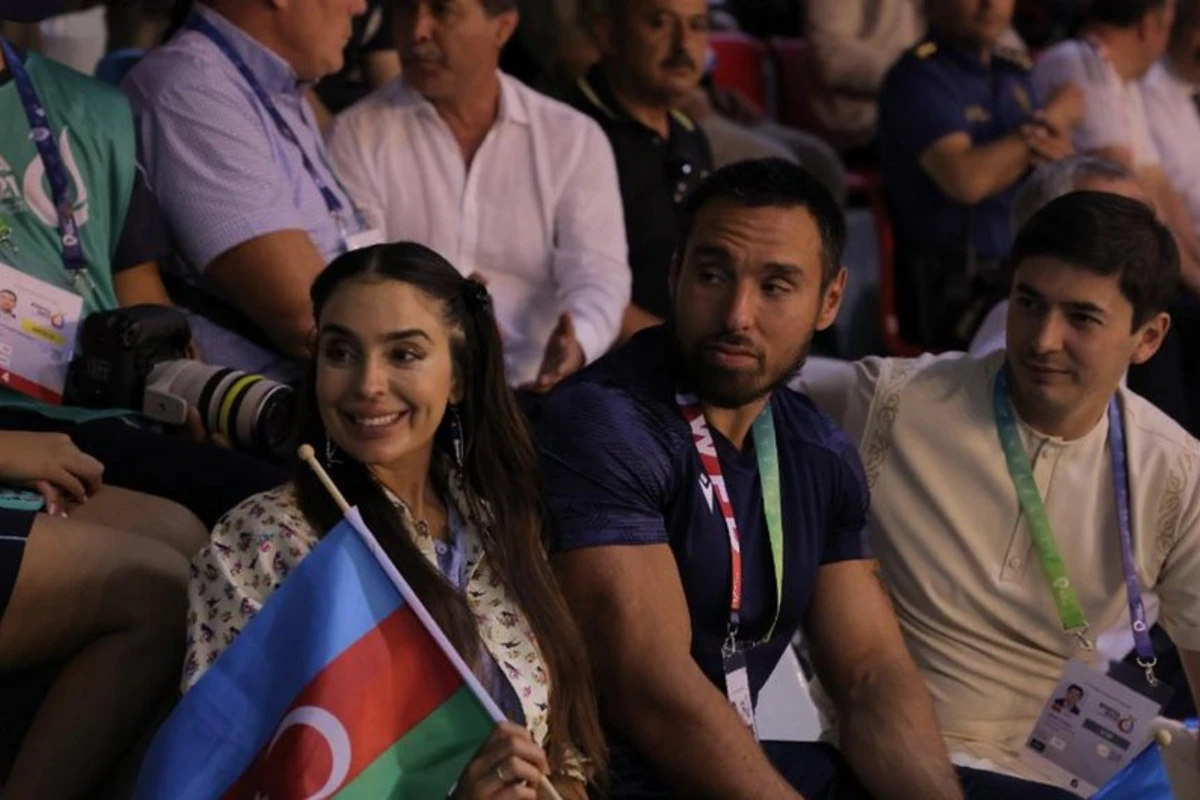 Leyla Əliyeva İslamiadada Azərbaycan güləşçilərinin çıxışlarını izləyir - FOTO