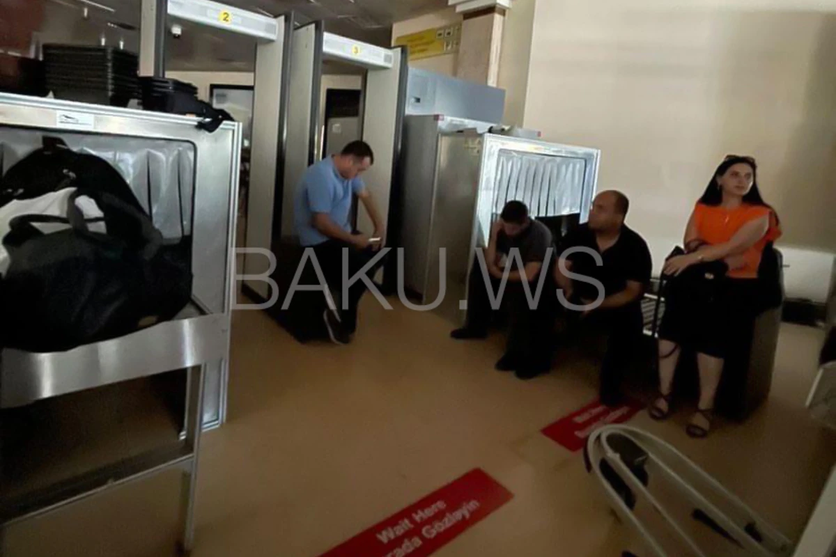 Heydər Əliyev Beynəlxalq Aeroportunda işıqlar söndü - FOTO/VİDEO