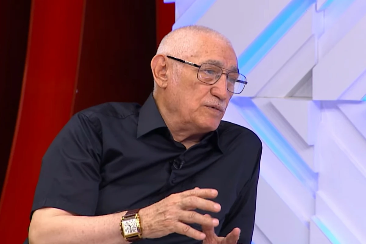 Xalq artisti: Dostlarımın 90 faizi ölüb, əlimdə qalan Rasim Balayev, Elxan Qasımovdur... - VİDEO Xalq artisti: Dostlarımın 90 faizi ölüb, əlimdə qalan Rasim Balayev, Elxan Qasımovdur... - VİDEO