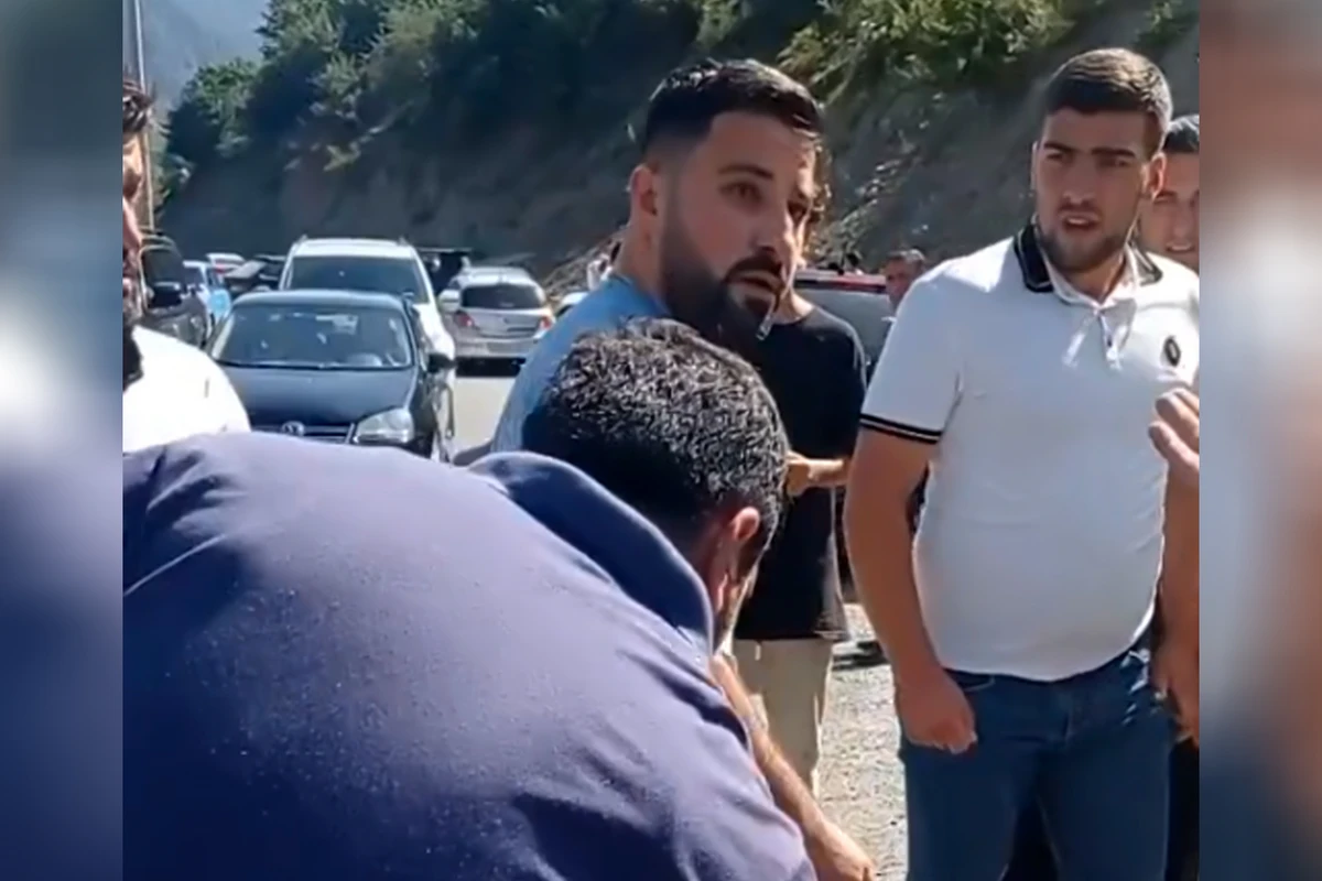 DİN-dən Laza sakinlərinin turistləri kəndə buraxmaması ilə bağlı AÇIQLAMA - VİDEO - YENİLƏNİB DİN-dən Laza sakinlərinin turistləri kəndə buraxmaması ilə bağlı AÇIQLAMA - VİDEO - YENİLƏNİB