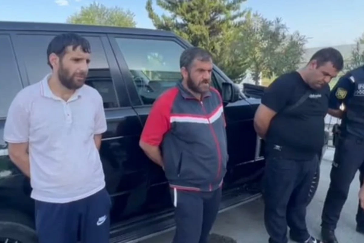Narkotikin təsir altında “Range Rover” sürən şəxs saxlanıldı - FOTO