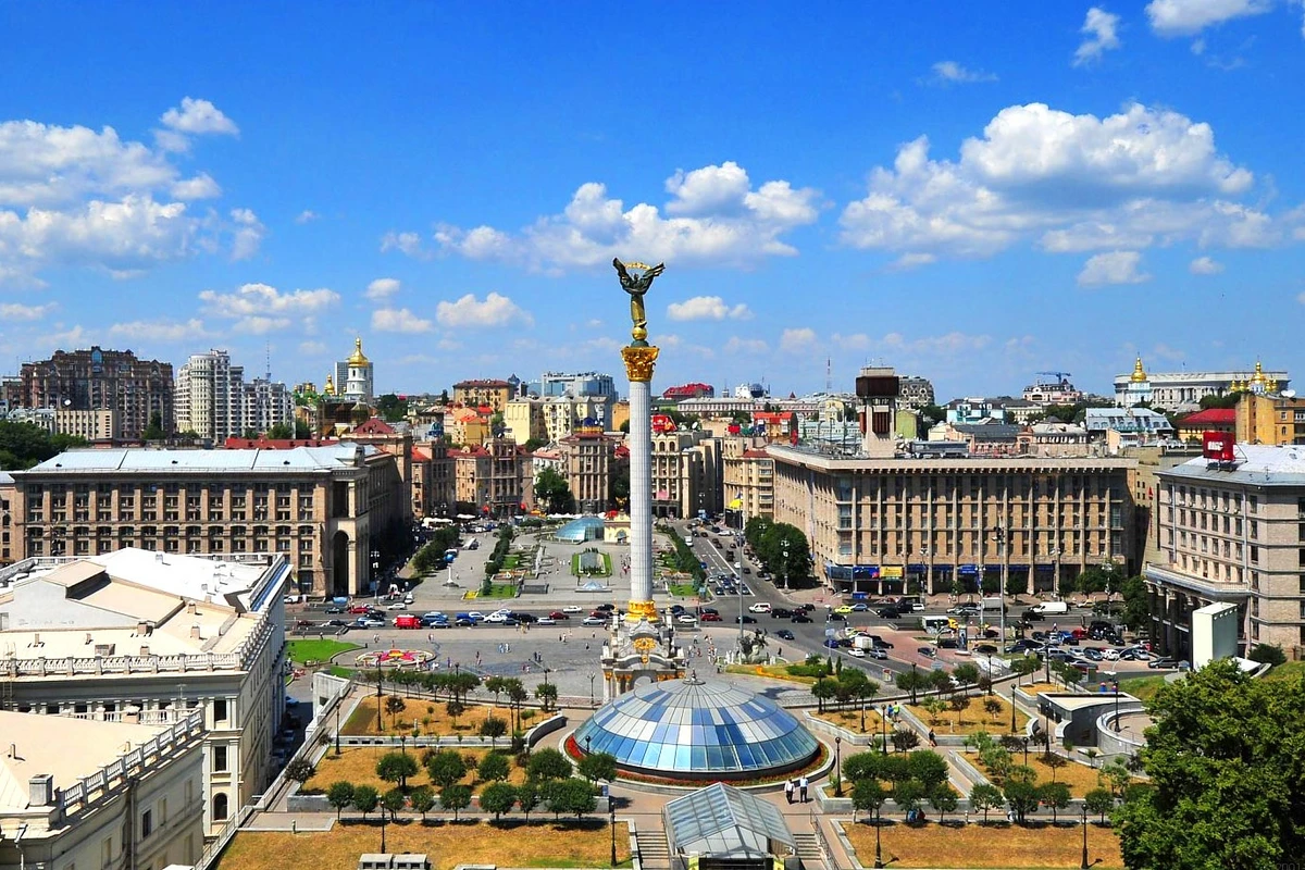 В Украине продлили военное положение и мобилизацию
