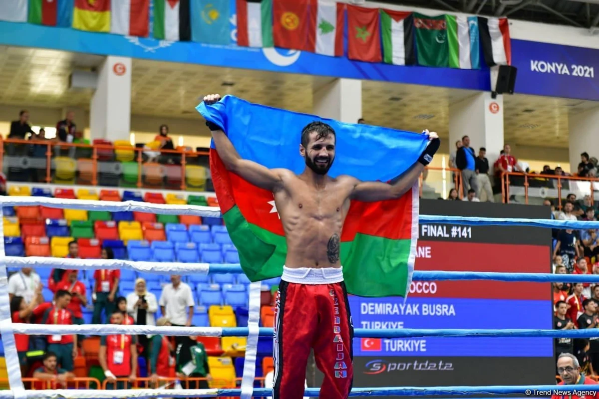 Азербайджанский кикбоксер выиграл золото Исламиады - ФОТО