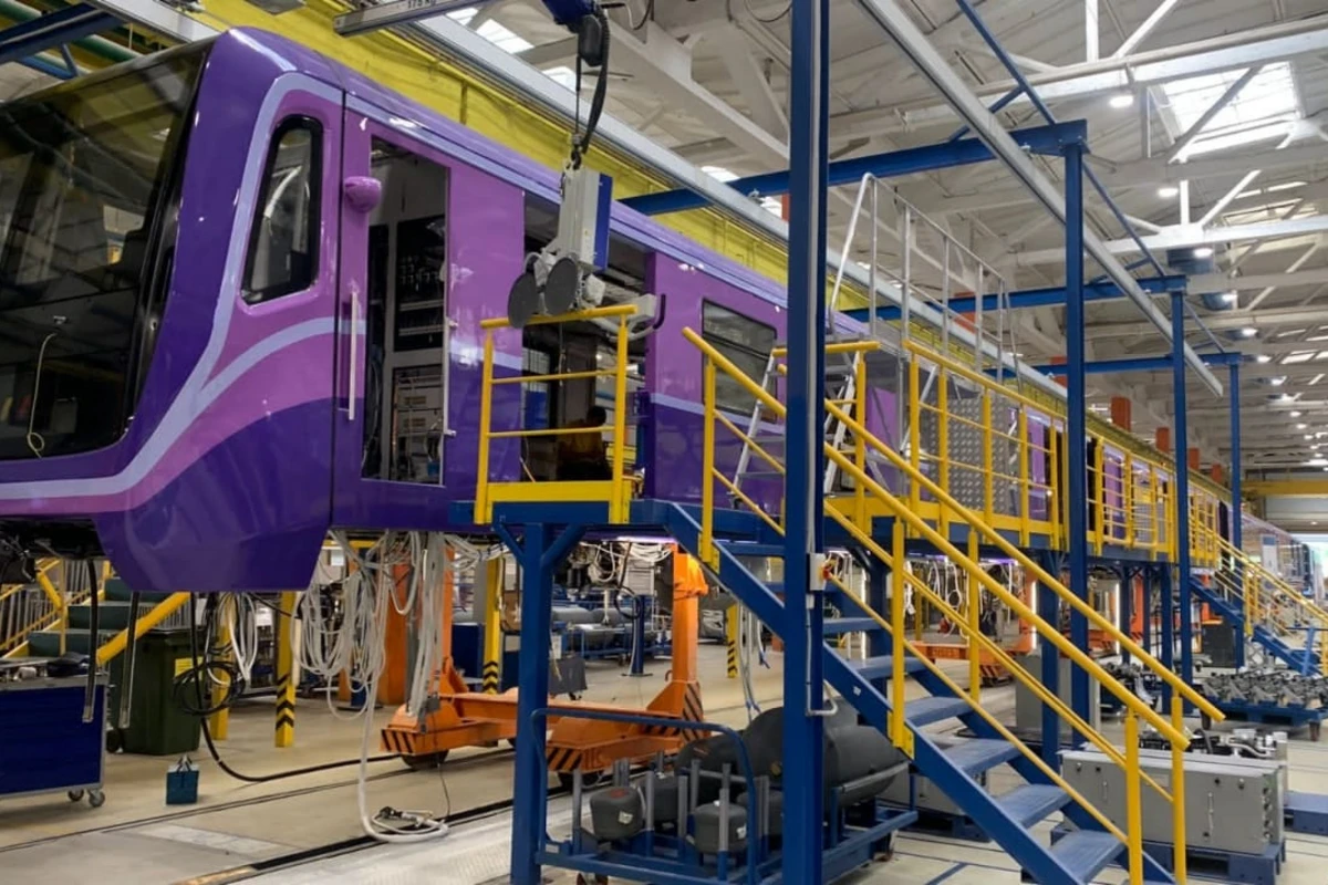 Bakı metropoliteni üçün yeni vaqonların istehsalı davam edir - FOTO