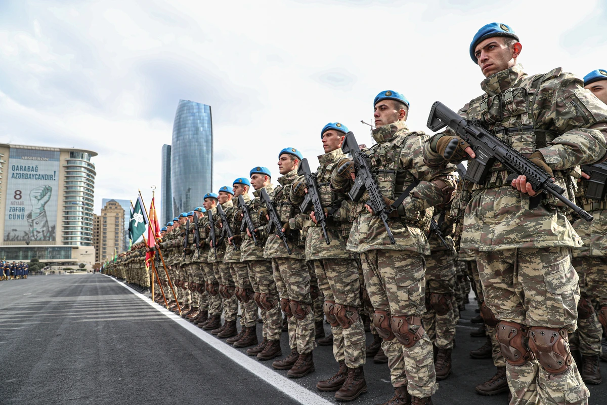 Определен порядок ведения индивидуального учета военных в системе соцстрахования в Азербайджане
