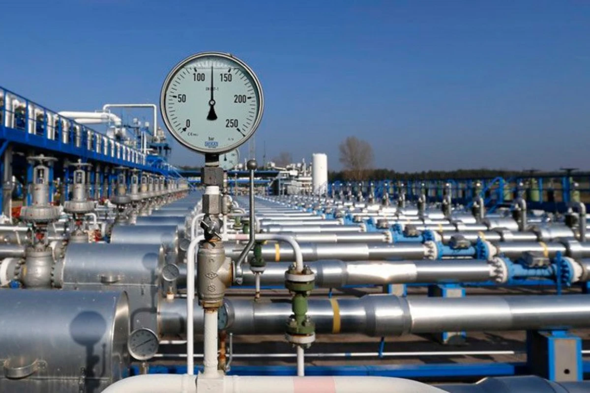 Avropada qazın qiyməti 2,7 min dolları ötdü Avropada qazın qiyməti 2,7 min dolları ötdü