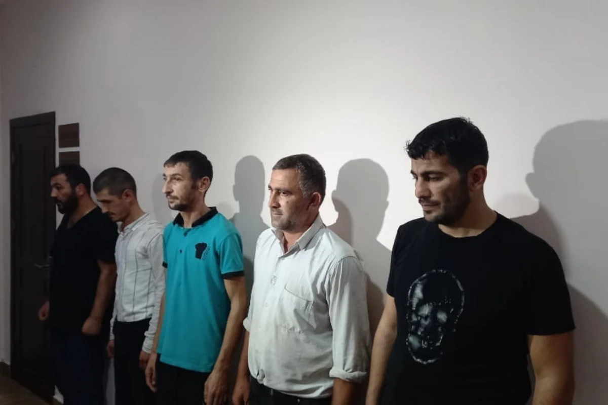 Bərdədə tək yaşayan 65 yaşlı qadına qarşı quldurluq - FOTO