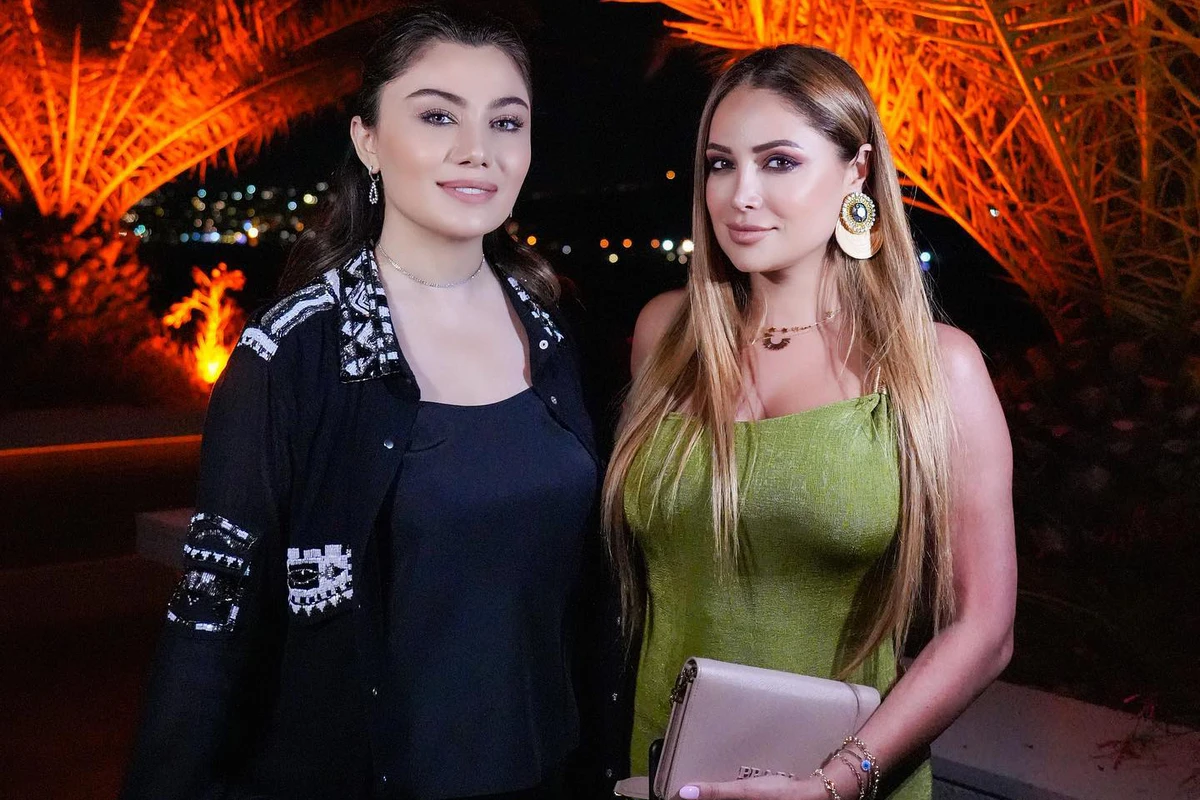 Ruhidən Nigar Camalın qızına: Heç deməzsən Londonda böyüyüb - FOTO