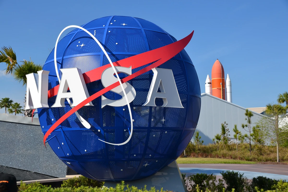 NASA показало детальные снимки Юпитера - ФОТО