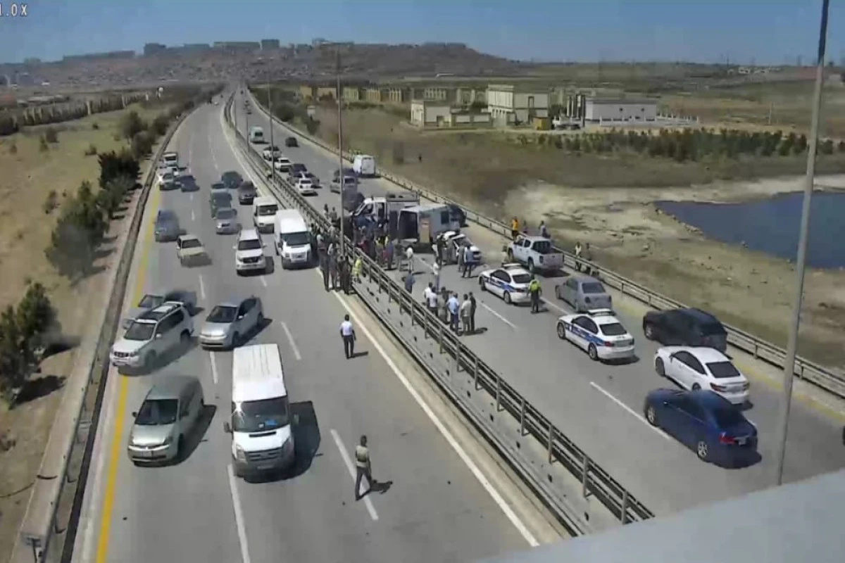 Zığ şosesindəki qəzada həlak olan şəxslər DYP baş inspektorunun müəllimi və həyat yoldaşı olub