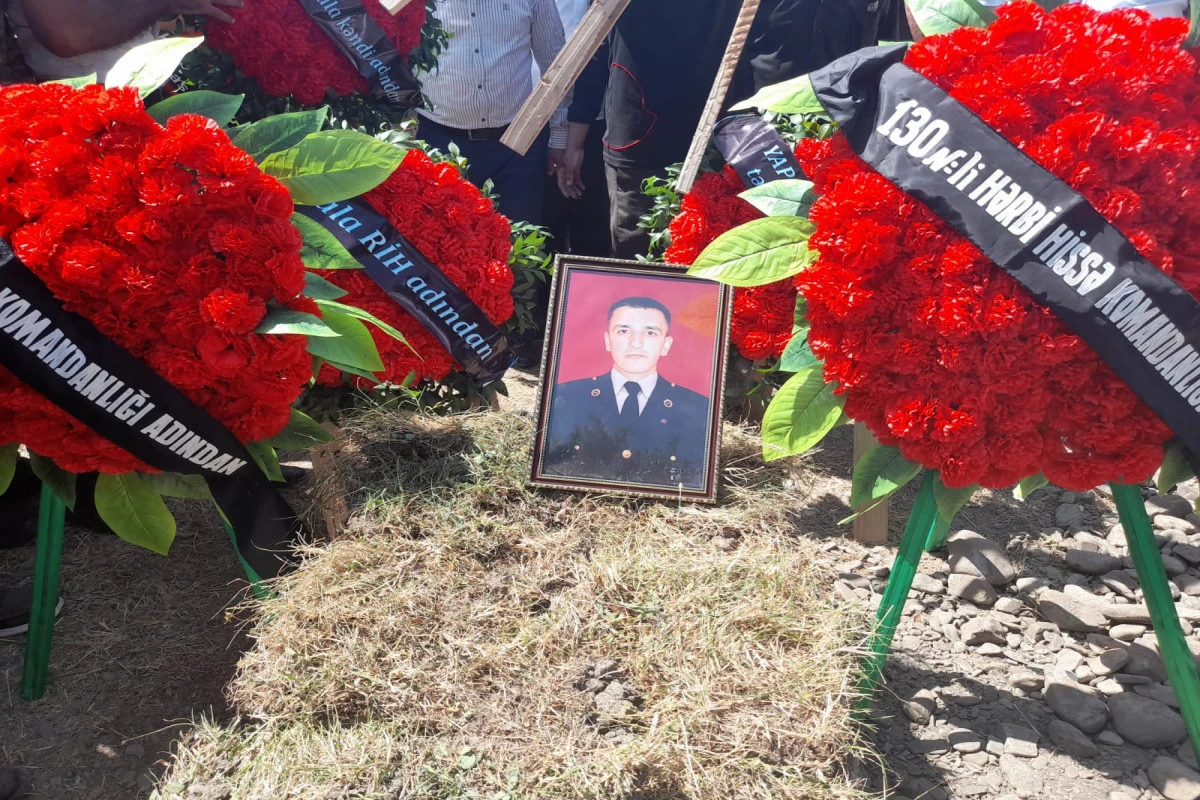 Похоронен погибший в ДТП военнослужащий азербайджанской армии - ФОТО