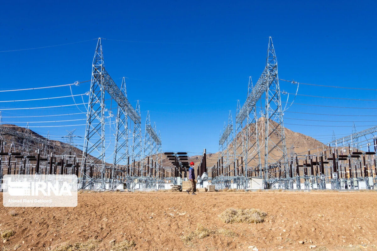 İran Ermənistana yeni elektrik ötürücü xəttini işə saldı