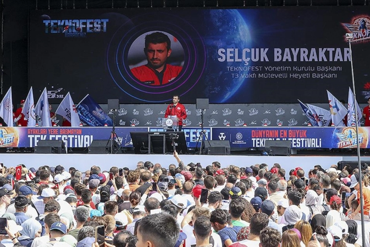 Selçuk Bayraktar: Biz irəlilədikcə qardaş Azərbaycana ...