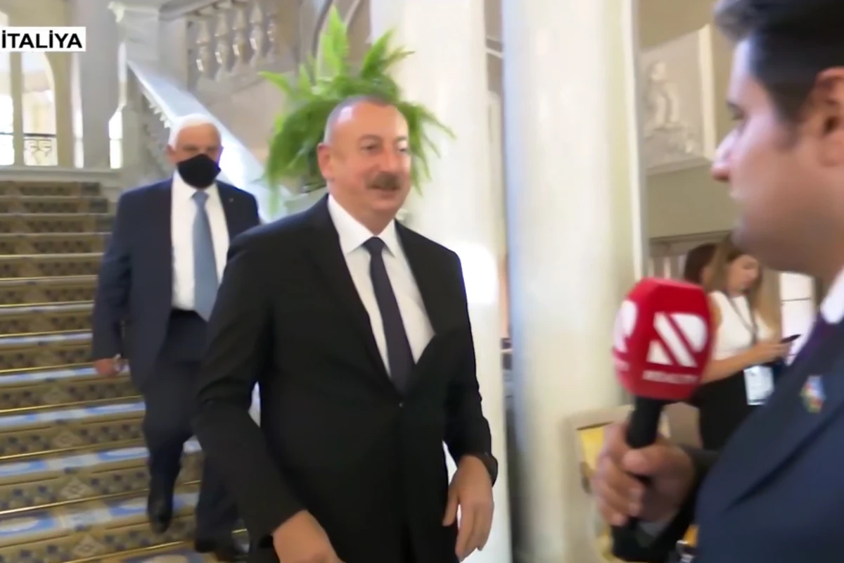 Prezidentin İtaliya səfərindən maraqlı anlar - VİDEO