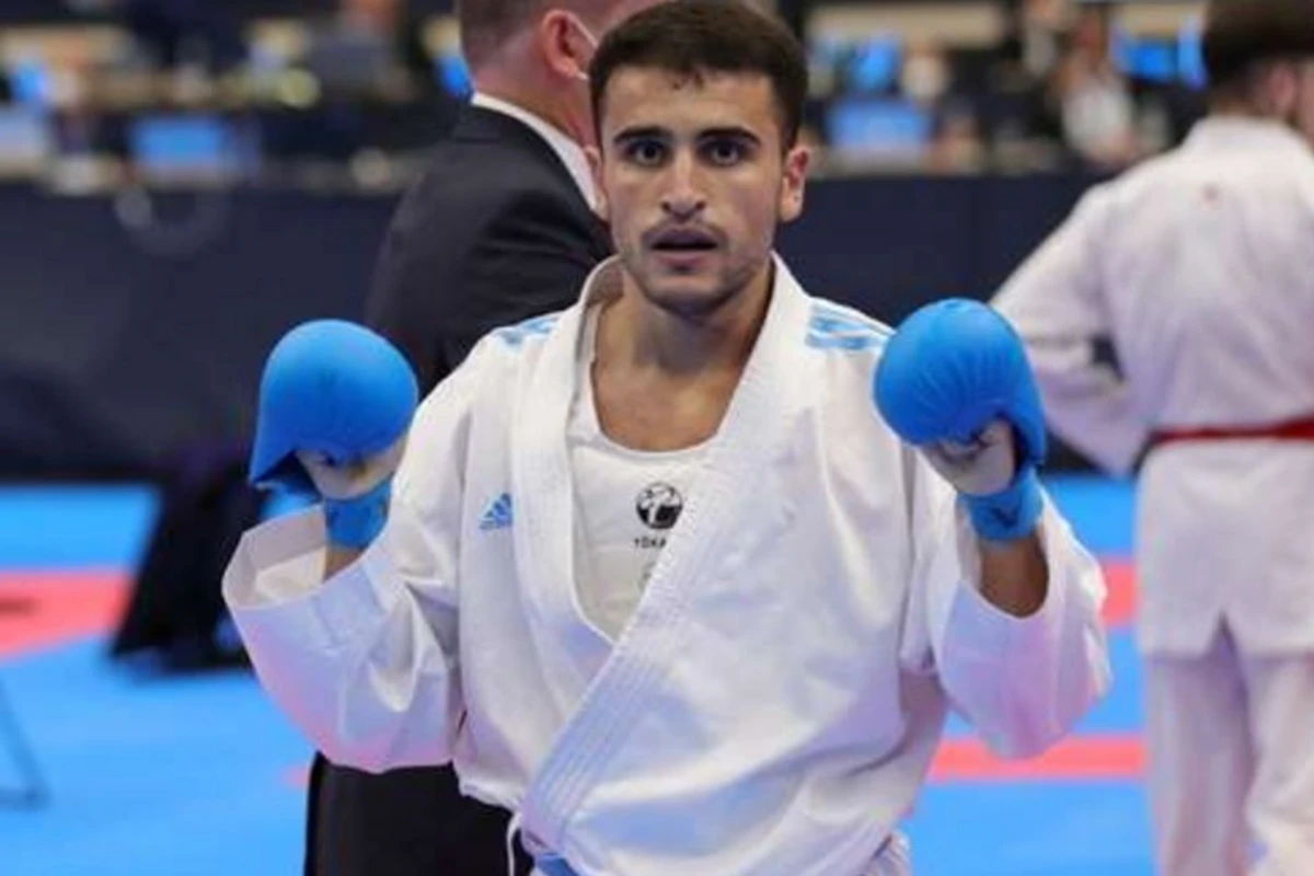 Azərbaycan karateçisi Premyer Liqanın yarımfinalına vəsiqə qazandı