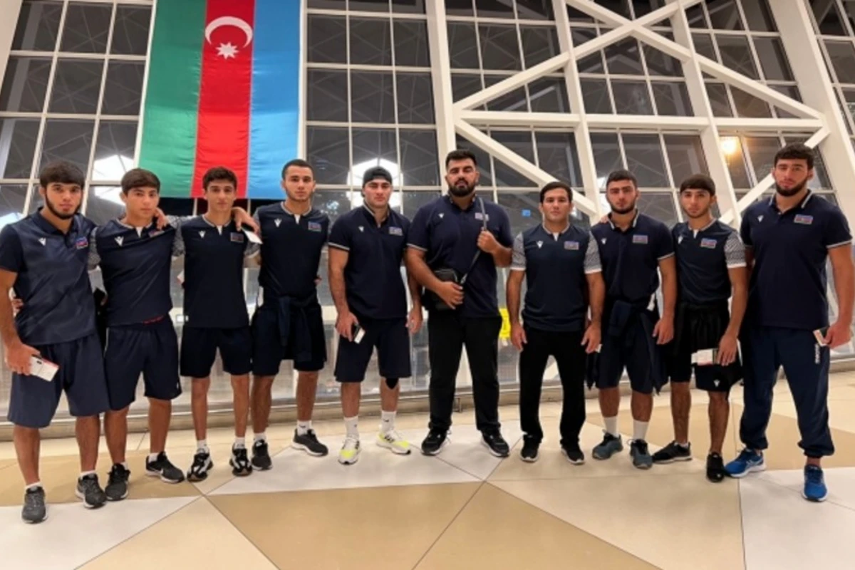 Daha bir çimərlik güləşçimiz dünya çempionu oldu