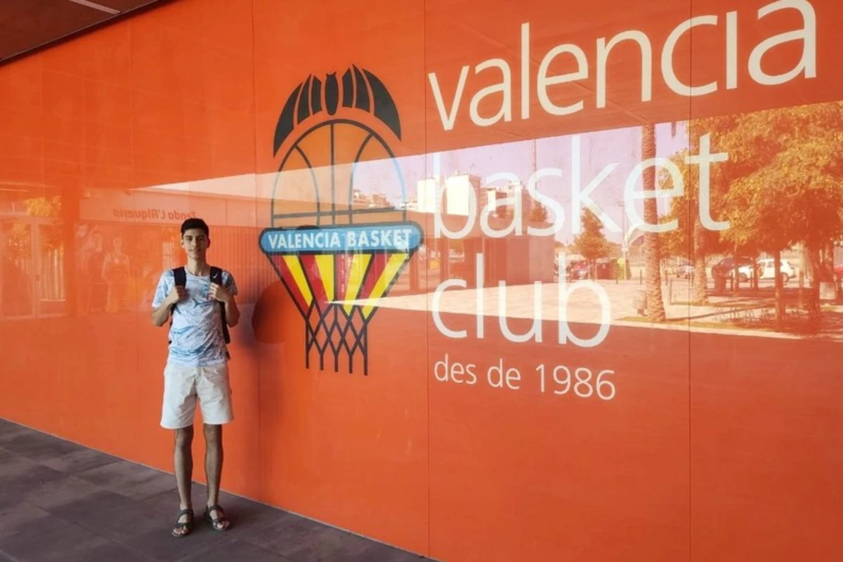 Azərbaycanın millisinin basketbolçusu İspaniya klubunda baxışdadır